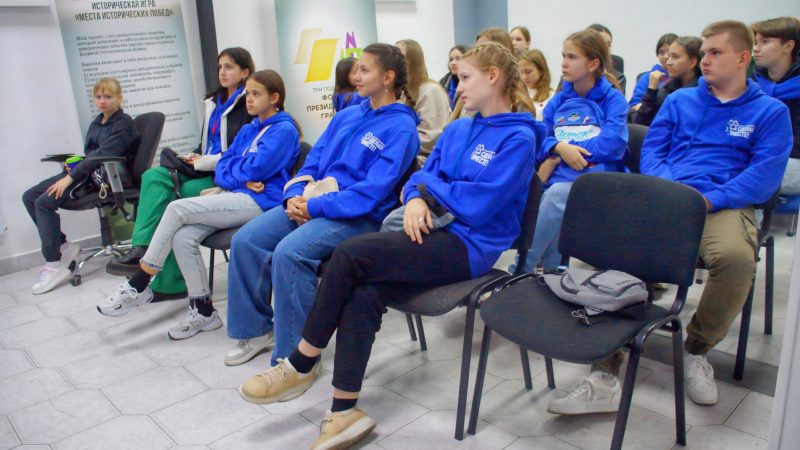 Программа экскурсионных мероприятий для учащихся 8-11 классов образовательных учреждений города Севастополя в мастерской проекта с демонстрацией документального фильма и ознакомлением рабочих мест мастерской проекта.